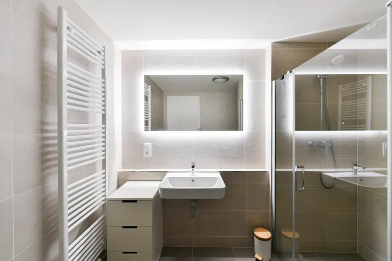 Holečkova, Smíchov - Praha 5 | Pronájem, Byt, 2+kk, 81 m²