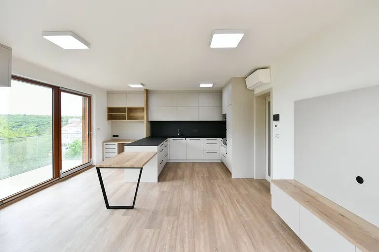 Lučištníků, Radlice - Praha 5 | Pronájem, Byt, 2+kk, 91 m²