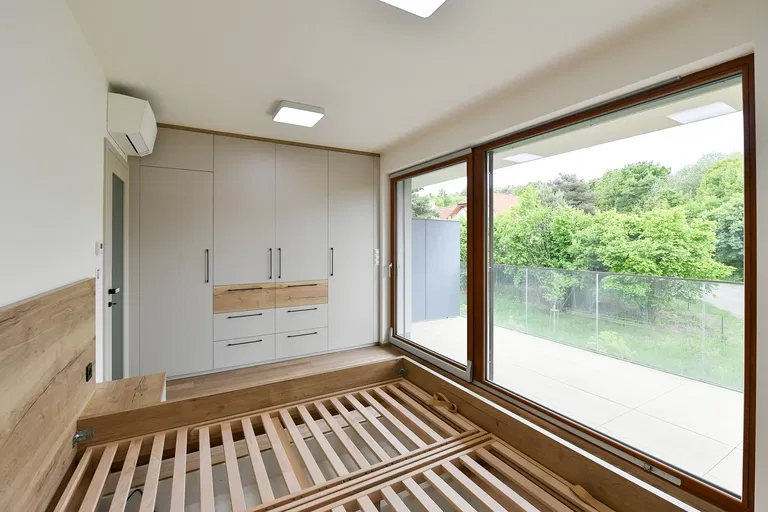 Lučištníků, Radlice - Praha 5 | Pronájem, Byt, 2+kk, 91 m²