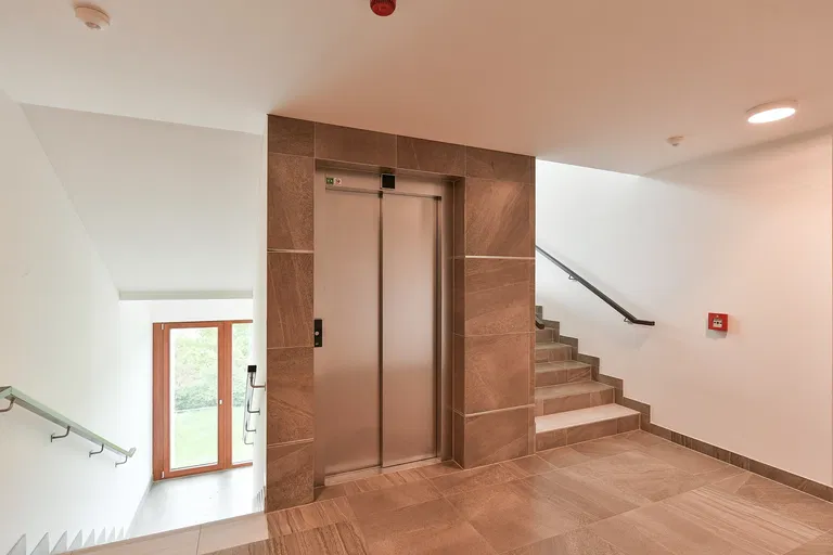Lučištníků, Radlice - Praha 5 | Pronájem, Byt, 2+kk, 91 m²