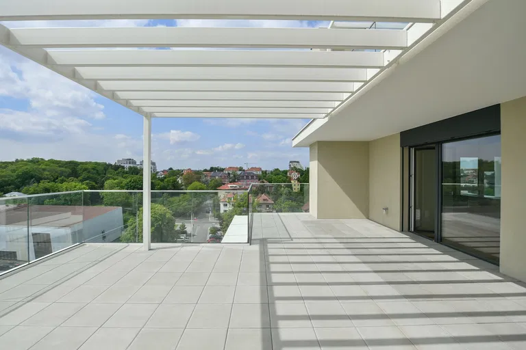 Ramonova, Strašnice - Prague 10 | Rent, Apartment, Three-bedroom (4+kk), 167 m²