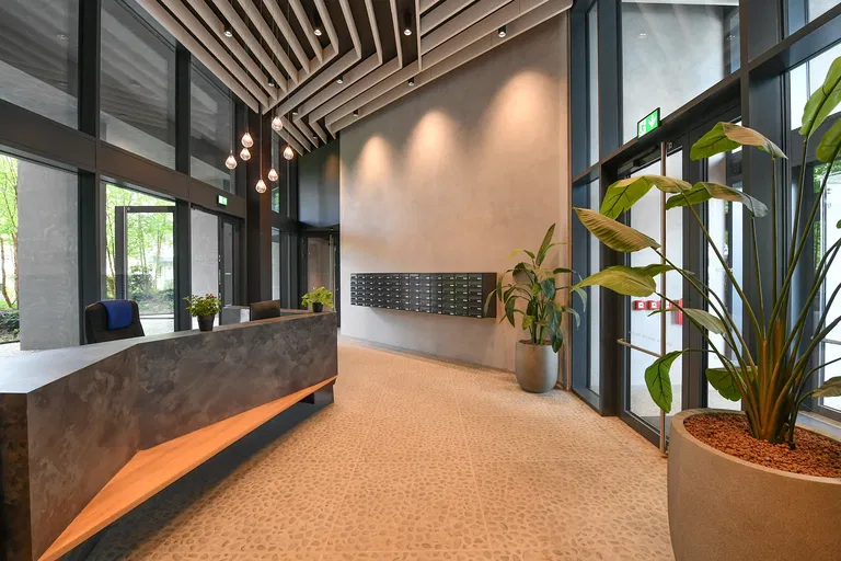 Ramonova, Strašnice - Prague 10 | Rent, Apartment, Three-bedroom (4+kk), 167 m²