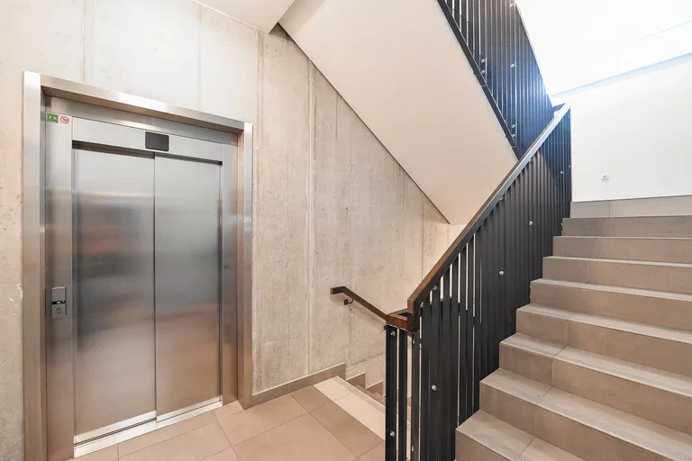 Lehovecká, Hloubětín - Praha 9 | Pronájem, Byt, 3+kk, 91 m²