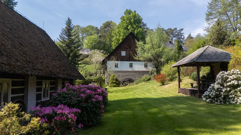 Houska, Mšeno - Česká Lípa | Prodej, Rodinný dům, 6+kk, 245 m²