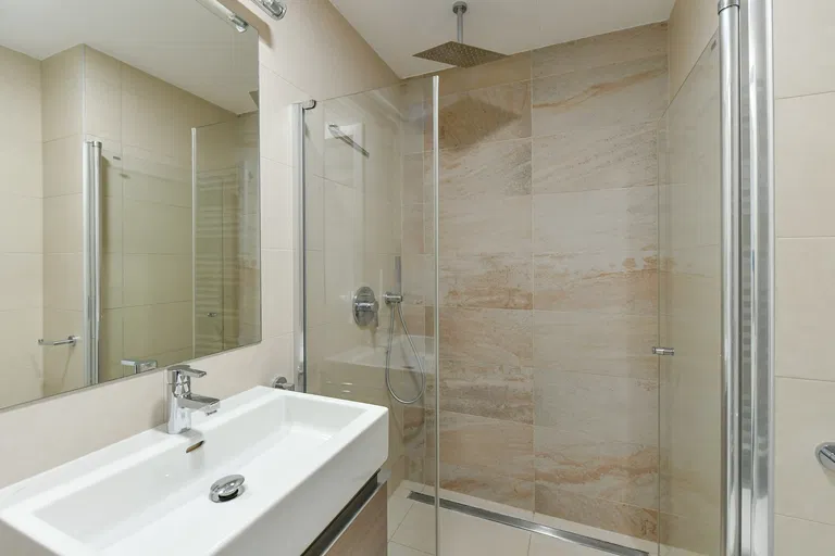 Menclova, Libeň - Prague 8 | Rent, Apartment, Two-bedroom (3+kk), 93 m²