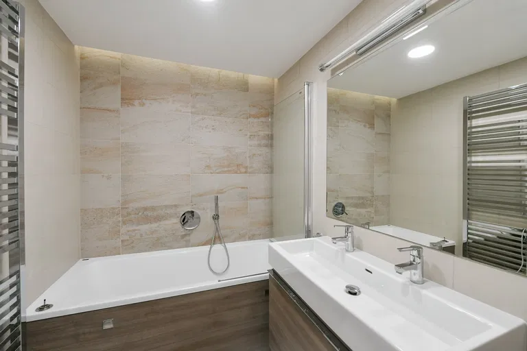 Menclova, Libeň - Prague 8 | Rent, Apartment, Two-bedroom (3+kk), 93 m²