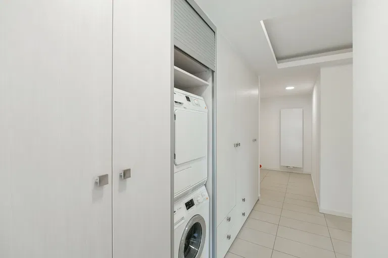 Menclova, Libeň - Prague 8 | Rent, Apartment, Two-bedroom (3+kk), 93 m²