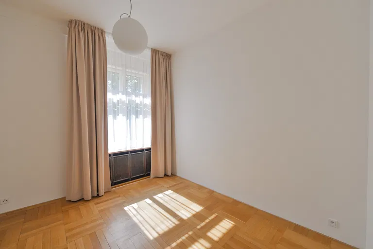 Na Valech, Hradčany - Prague 6 | Rent, Apartment, Five-bedroom (6+1), 260 m²