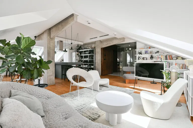 Evropská, Dejvice - Prague 6 | Rent, Apartment, Two-bedroom (3+kk), 143 m²