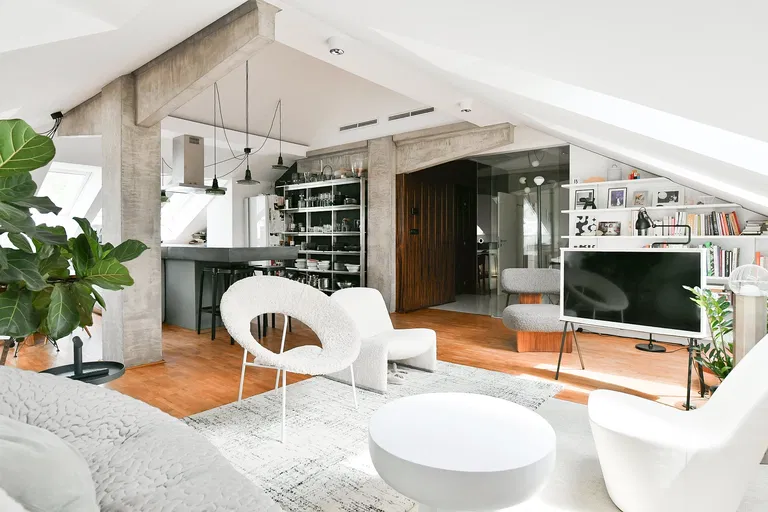 Evropská, Dejvice - Prague 6 | Rent, Apartment, Two-bedroom (3+kk), 143 m²