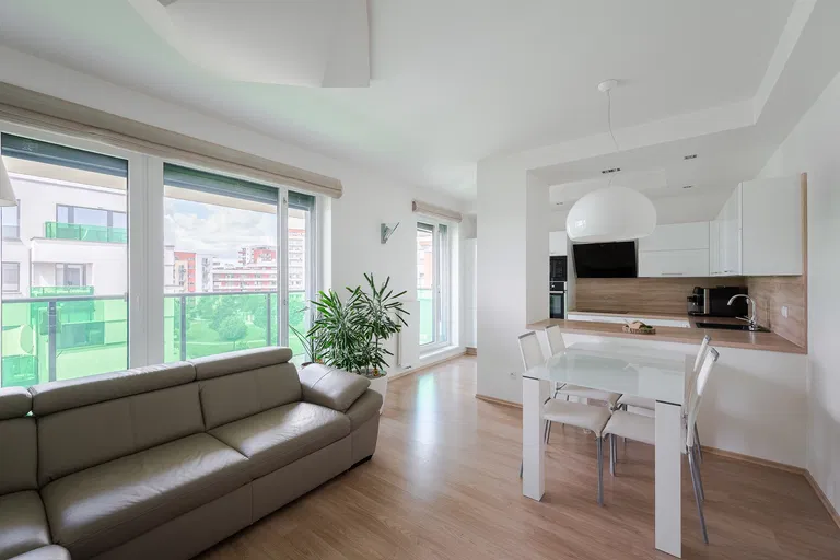 Nepomuckých, Letňany - Praha 9 | Pronájem, Byt, 2+kk, 56 m²