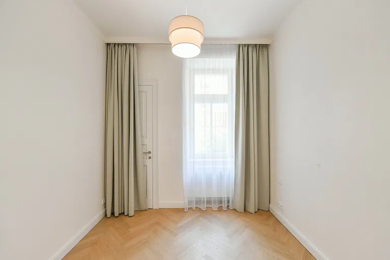 Mánesova, Vinohrady - Prague 2 | Rent, Apartment, One-bedroom (2+kk), 49 m²
