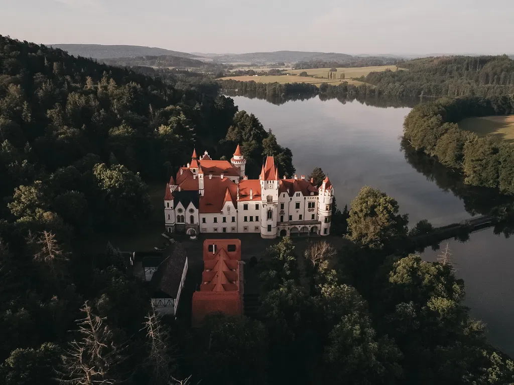 Sale of Chateau Žinkovy Is New Chance for Monument to Blossom