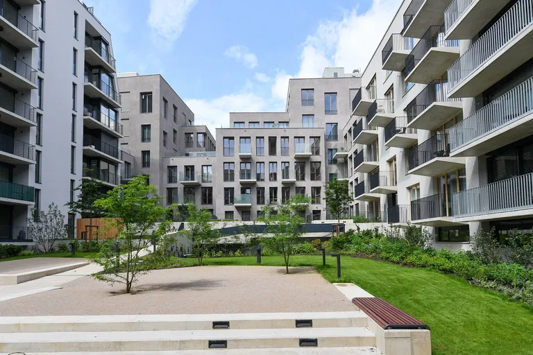 Šiklové, Smíchov - Prague 5 | Rent, Apartment, Two-bedroom (3+kk), 147 m²
