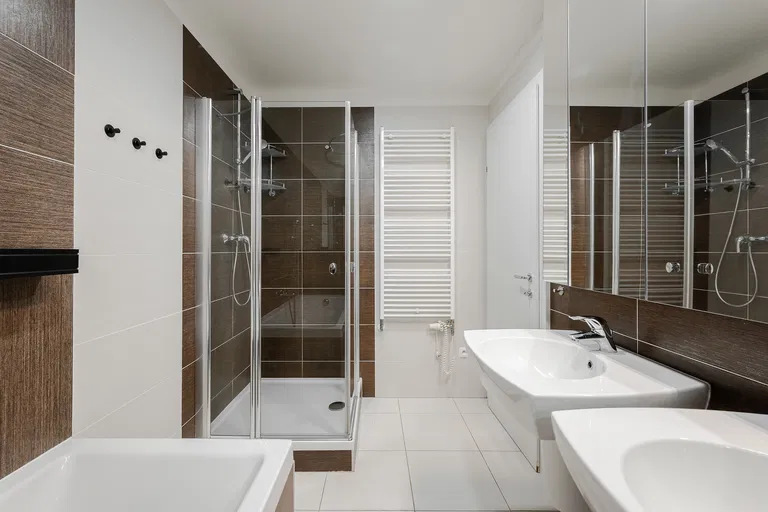 V přístavu, Holešovice - Prague 7 | Rent, Apartment, One-bedroom (2+kk), 82 m²