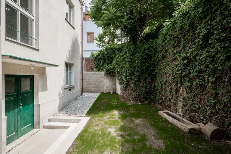 Nad Hradním vodojemem, Střešovice - Praha 6 | Prodej, Byt, 5+kk, 185 m²