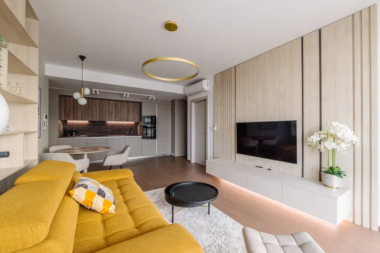 Pribinova, Bratislava - Bratislava II | Prenájom, Byt, 2-izbový, 70 m²