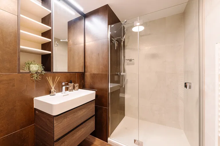 Pribinova, Bratislava - Bratislava II | Prenájom, Byt, 2-izbový, 70 m²