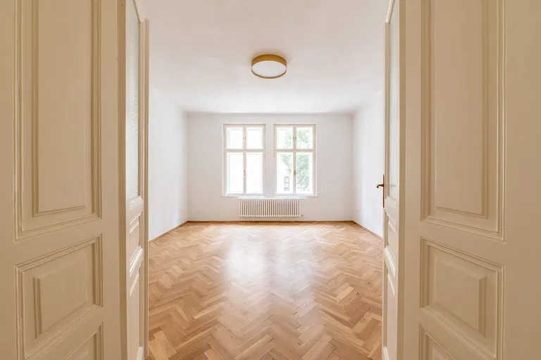 Galandova, Staré Mesto - Bratislava I | Prenájom, Byt, 5-izbový, 132 m²