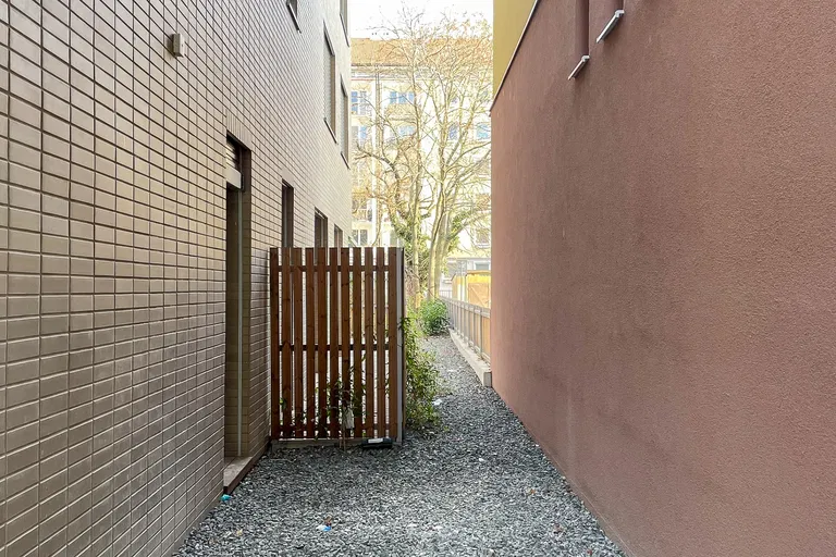 Vajnorská, Nové Mesto - Bratislava III | Prenájom, Obchodný priestor, 155 m²