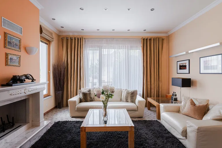 U Komárova, Průhonice - Praha-západ | Predaj, Rodinný dom, 7-izbový, 645 m²