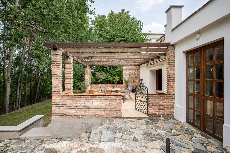 Zaječice, Pyšely - Benešov | Predaj, Rodinný dom, 6-izbový, 638 m²