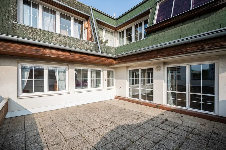 Voskovcova, Hlubočepy - Praha 5 | Predaj, Byt, 4-izbový, 143 m²