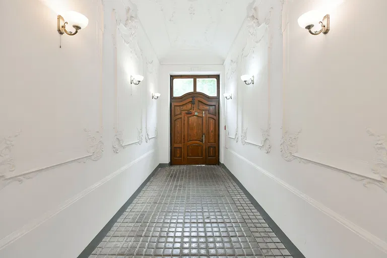 Korunovační, Bubeneč - Praha 7 | Predaj, Byt, 1-izbový, 35 m²