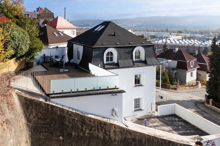 Ametystová, Radotín - Prague 5 | Sale, Apartment building, Nine-bedroom (10+1), 348 m²