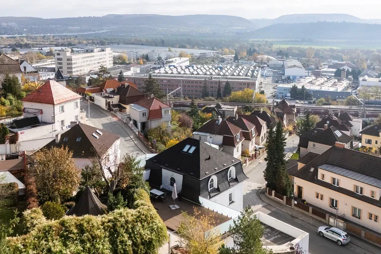 Ametystová, Radotín - Prague 5 | Sale, Apartment building, Nine-bedroom (10+1), 348 m²