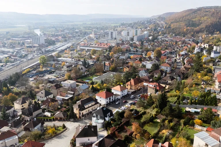 Ametystová, Radotín - Prague 5 | Sale, Apartment building, Nine-bedroom (10+1), 348 m²