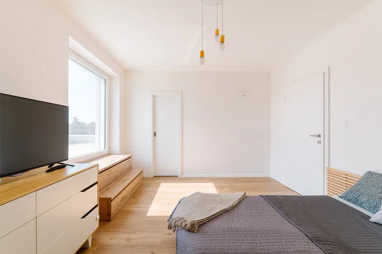Krížna, Zálesie - Senec | Predaj, Rodinný dom, 5-izbový, 246 m²