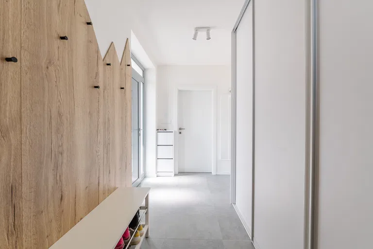 Krížna, Zálesie - Senec | Predaj, Rodinný dom, 5-izbový, 246 m²