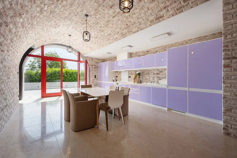 Ke Špičáku, Velké Bílovice - Břeclav | Predaj, Rodinný dom, 4-izbový, 561 m²