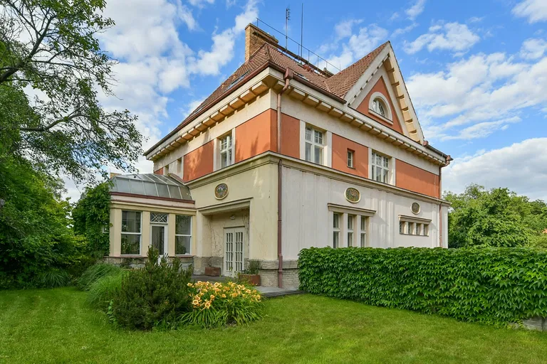 Bubenečská, Bubeneč - Praha 6 | Predaj, Rodinný dom, 12-izbový, 781 m²