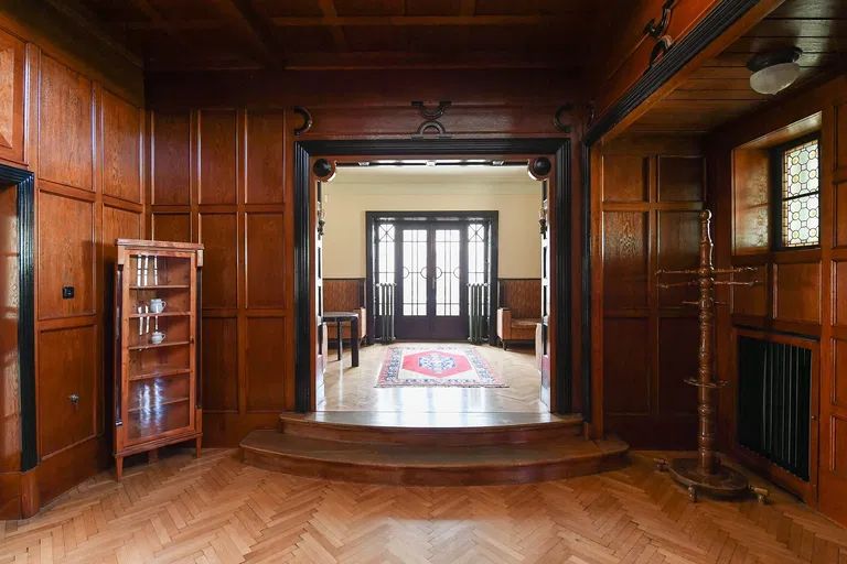 Bubenečská, Bubeneč - Praha 6 | Predaj, Rodinný dom, 12-izbový, 781 m²