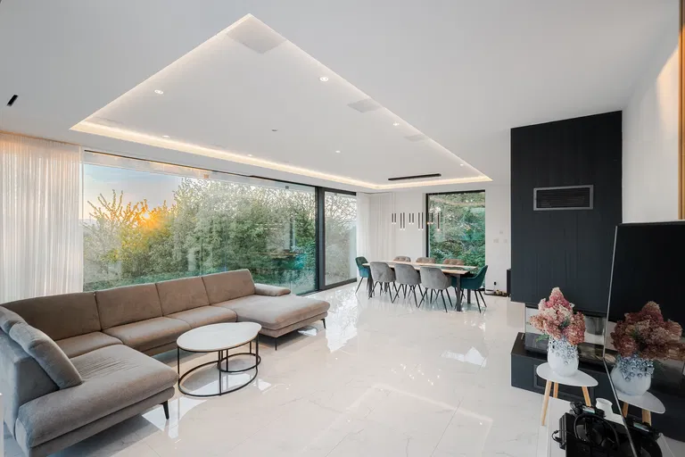 Jasná, Příbram - Příbram | Predaj, Rodinný dom, 6-izbový, 432 m²