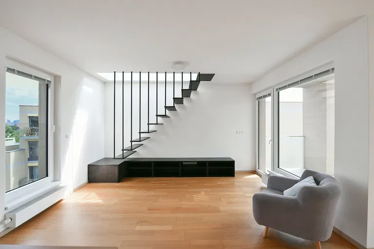 U plynárny, Michle - Prague 10 | Sale, Apartment, One-bedroom (2+kk), 91 m²