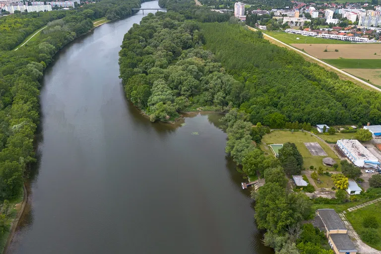 Fr. Kráľa, Šaľa - Šaľa | Predaj, Hotel, 795 m²