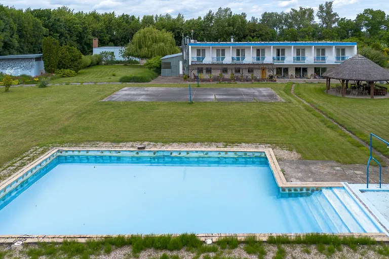 Fr. Kráľa, Šaľa - Šaľa | Predaj, Hotel, 795 m²