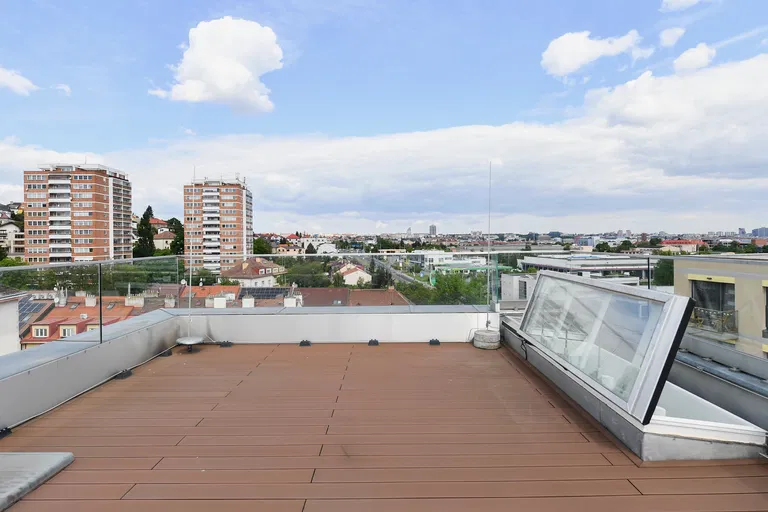 U plynárny, Michle - Prague 10 | Sale, Apartment, One-bedroom (2+kk), 91 m²