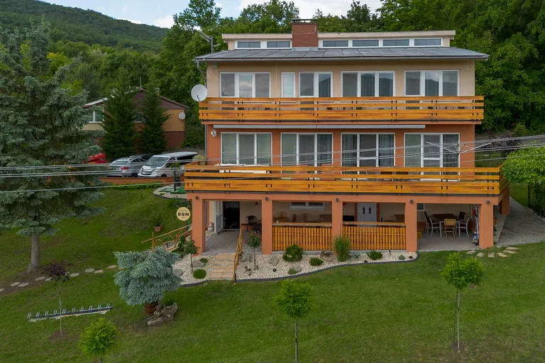 Chľaba - Nové Zámky | Predaj, Hotel, 563 m²