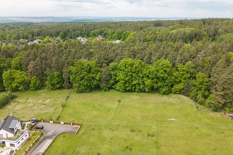 Šeříková, Letkov - Plzeň-město | Predaj, Pozemok, 2 465 m²