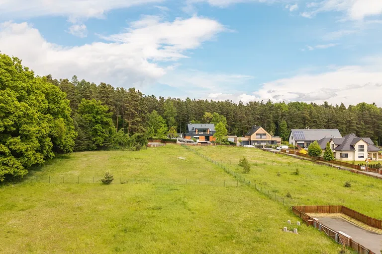 Šeříková, Letkov - Plzeň-město | Predaj, Pozemok, 2 465 m²