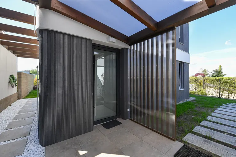 Racková, Jesenice - Praha-západ | Predaj, Rodinný dom, 2-izbový, 56 m²