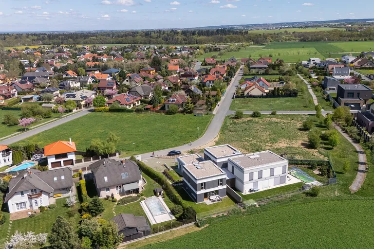 Racková, Jesenice - Praha-západ | Predaj, Rodinný dom, 2-izbový, 56 m²