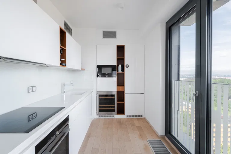 Olšanská, Žižkov - Praha 3 | Predaj, Byt, 2-izbový, 75 m²