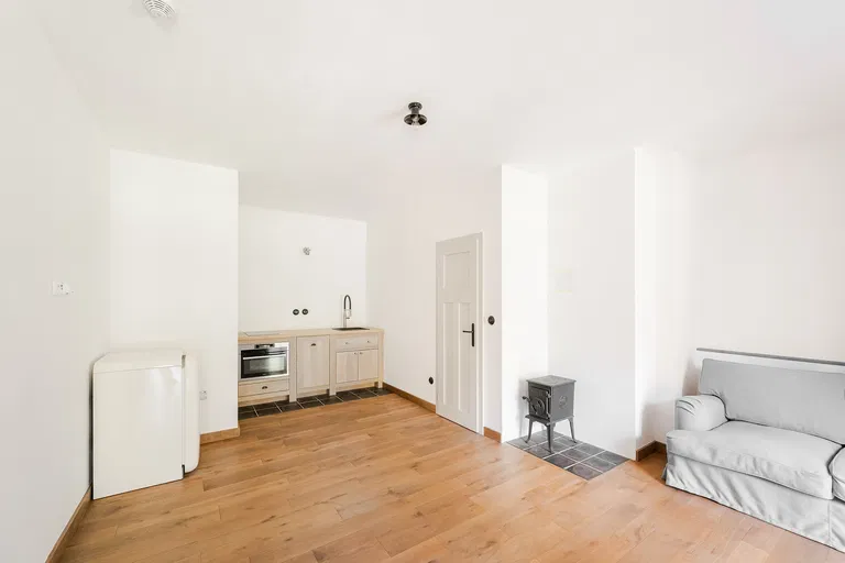 Lipno nad Vltavou - Český Krumlov | Sale, Apartment, Three-bedroom (4+kk), 133 m²