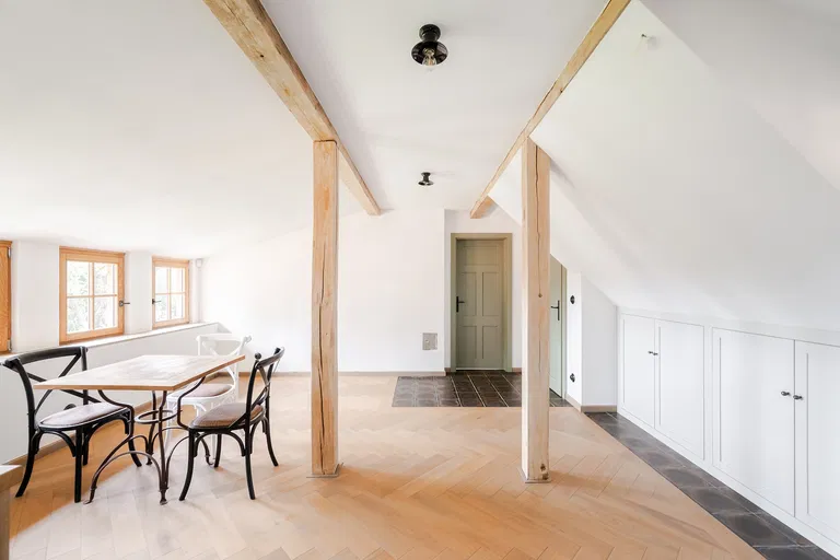 Lipno nad Vltavou - Český Krumlov | Sale, Apartment, Three-bedroom (4+kk), 136 m²