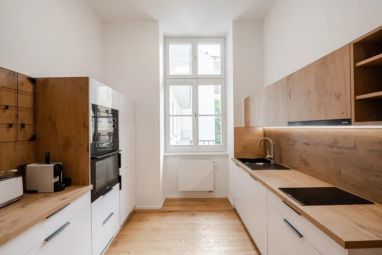 Opletalova, Nové Město - Praha 1 | Predaj, Byt, 3-izbový, 90 m²